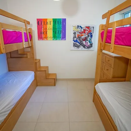 Luxury Living With Massive Pool - Views And Beautiful Gardens Apartament Ghajn Melel